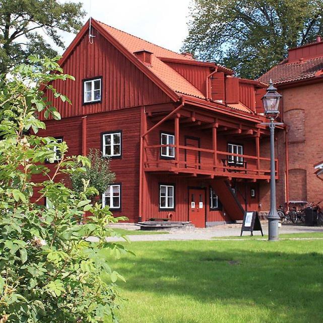 Garvaren Boendet Mitt I Gamla Stan I Eksjoe Экстерьер фото